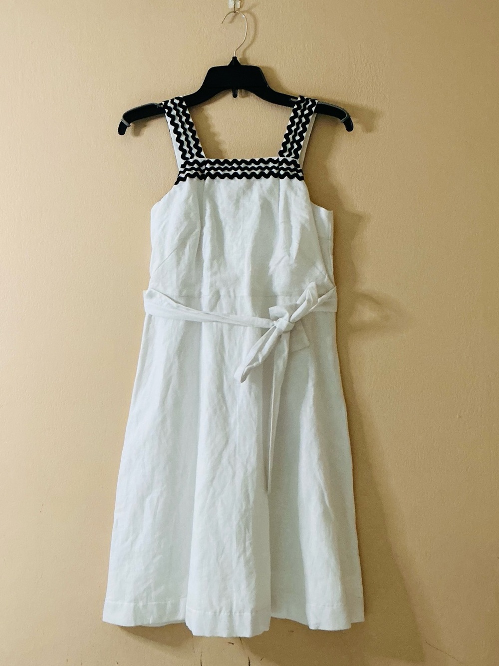 Ann Taylor Linen&Cotton Blend White Midi Dress with Black Trimmed Straps